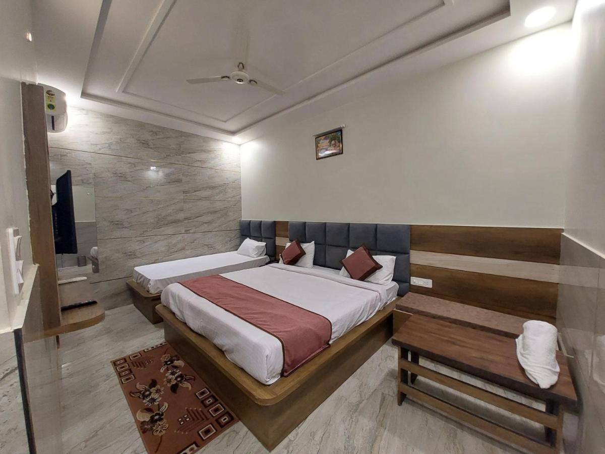 Taj Nice Point Manage By Taj Sunrise Group Agra (Uttar Pradesh) Exterior foto