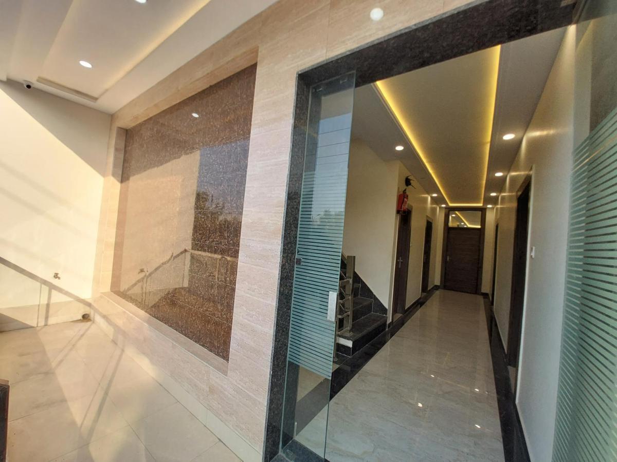 Taj Nice Point Manage By Taj Sunrise Group Agra (Uttar Pradesh) Exterior foto