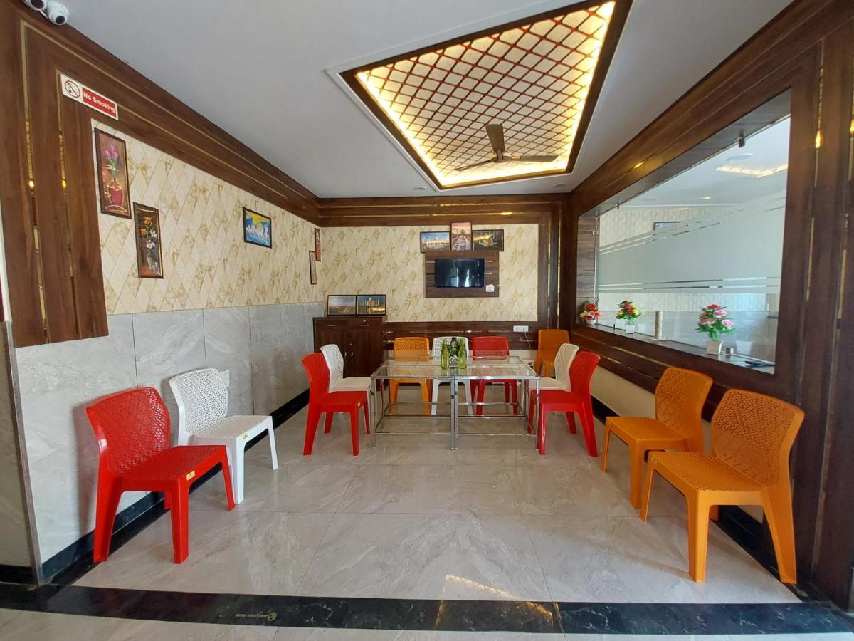 Taj Nice Point Manage By Taj Sunrise Group Agra (Uttar Pradesh) Exterior foto