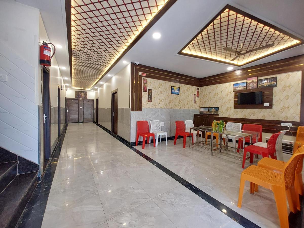 Taj Nice Point Manage By Taj Sunrise Group Agra (Uttar Pradesh) Exterior foto